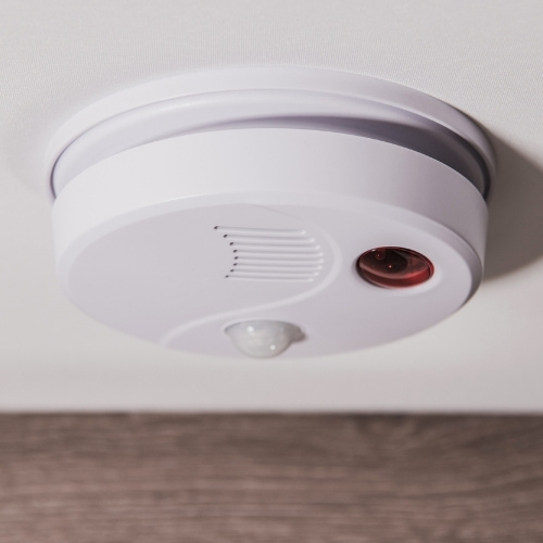 Carbon monoxide and carbon dioxide detection